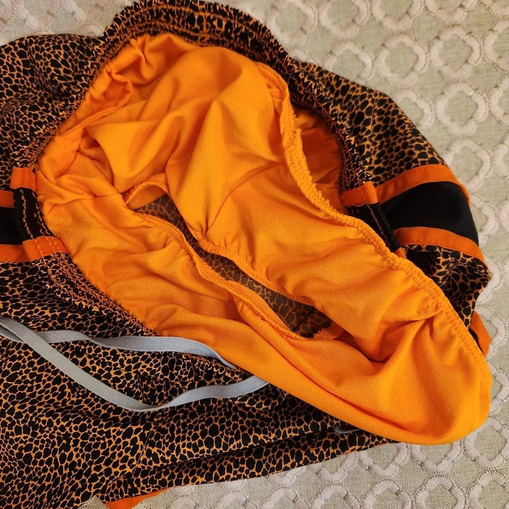 Nike Women's Tempo Dri-FIT Mid Rise Running Shorts Orange Animal Print, Size XS - Picture 4 of 12